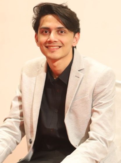 Yash Heda — Director